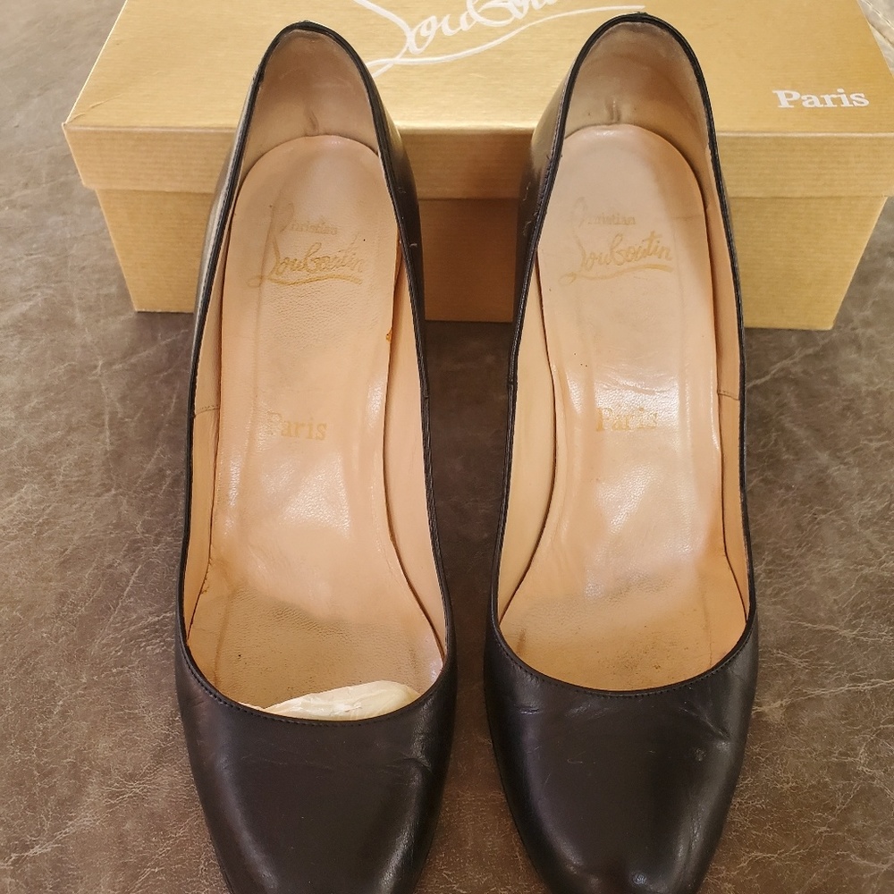 Christian Louboutin Simple Pumps